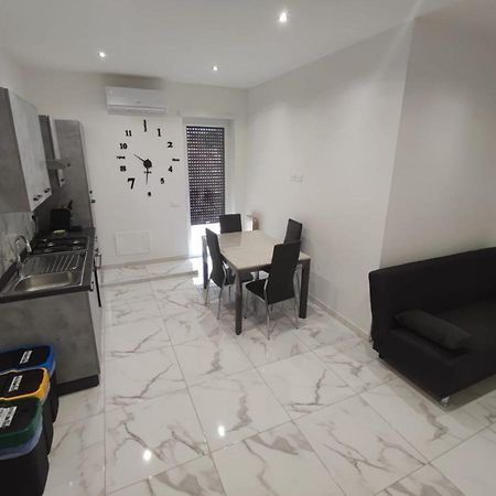 Intero Appartamento Casa Vacanze "Il Pino" Roma Infernetto Exteriér fotografie